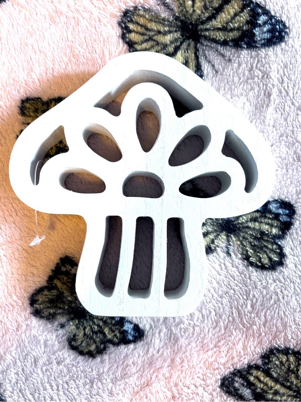 White Wooden Mushroom Decorative Accent